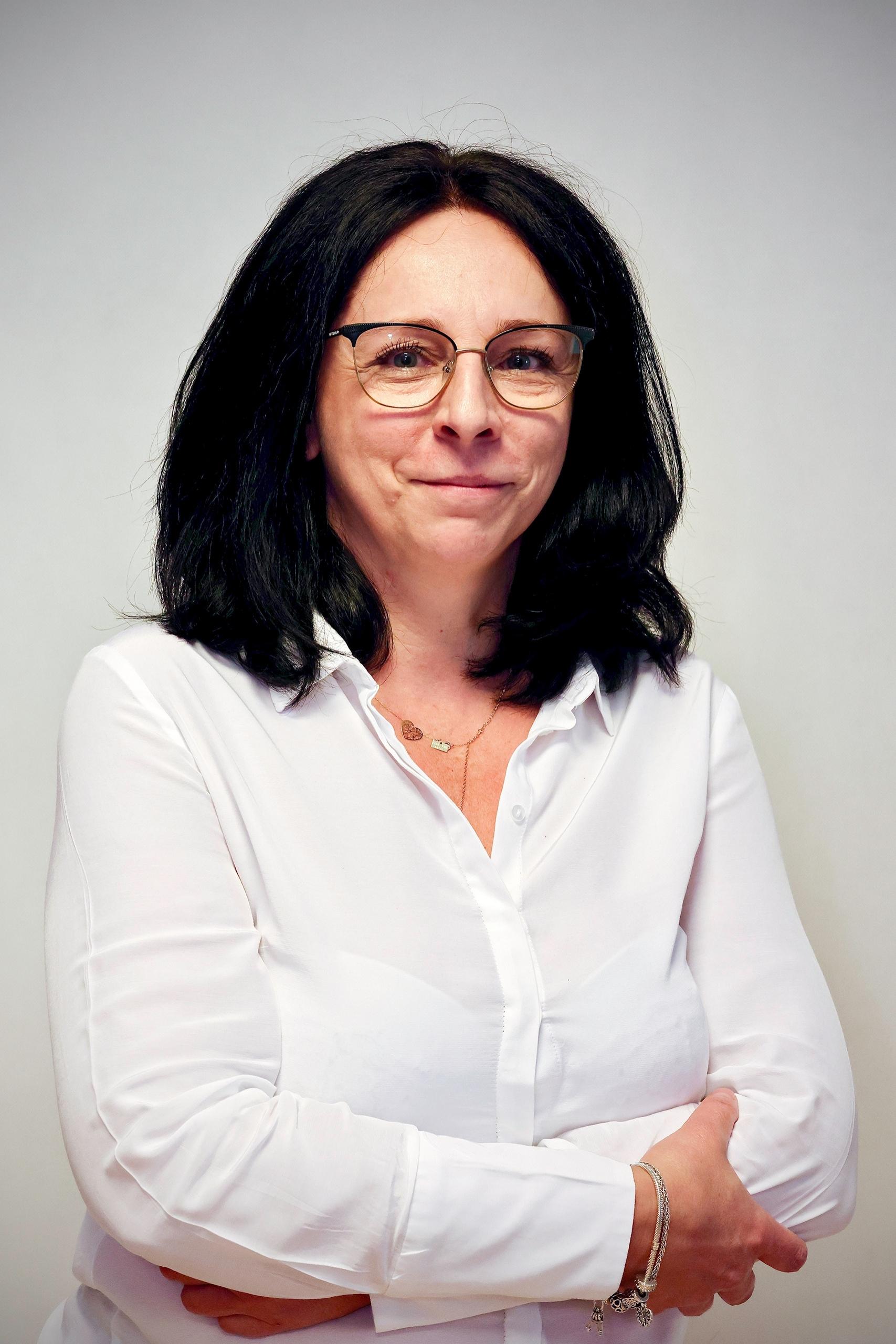GRAŻYNA BŁĄD